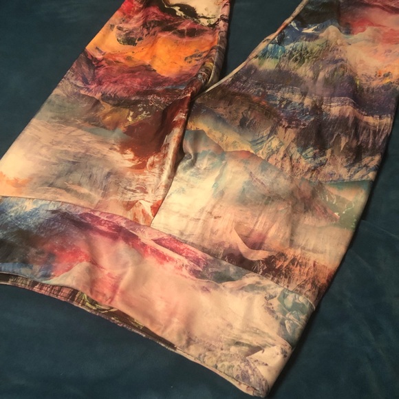 Onzie Capri low rise S/M - Picture 2 of 5